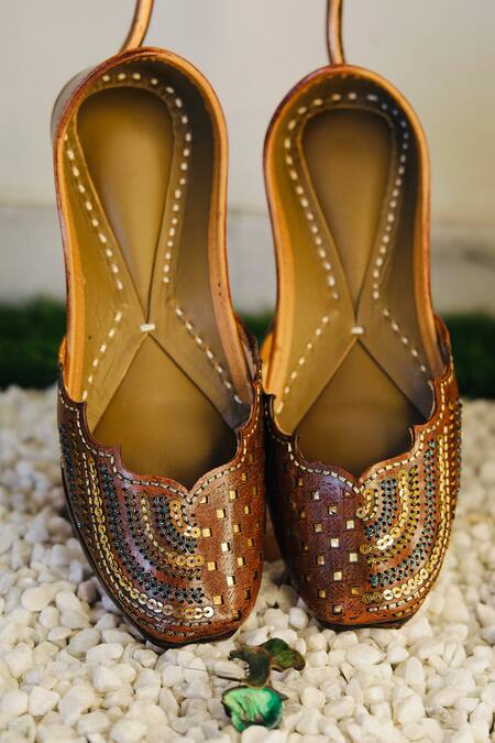 Folk Festive Feet