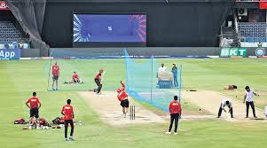 Power cut delays day night clash