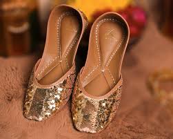 Zarmina Zari Charm Jutti