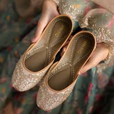 Shine & Shimmer Sequin Punjabi Juttis