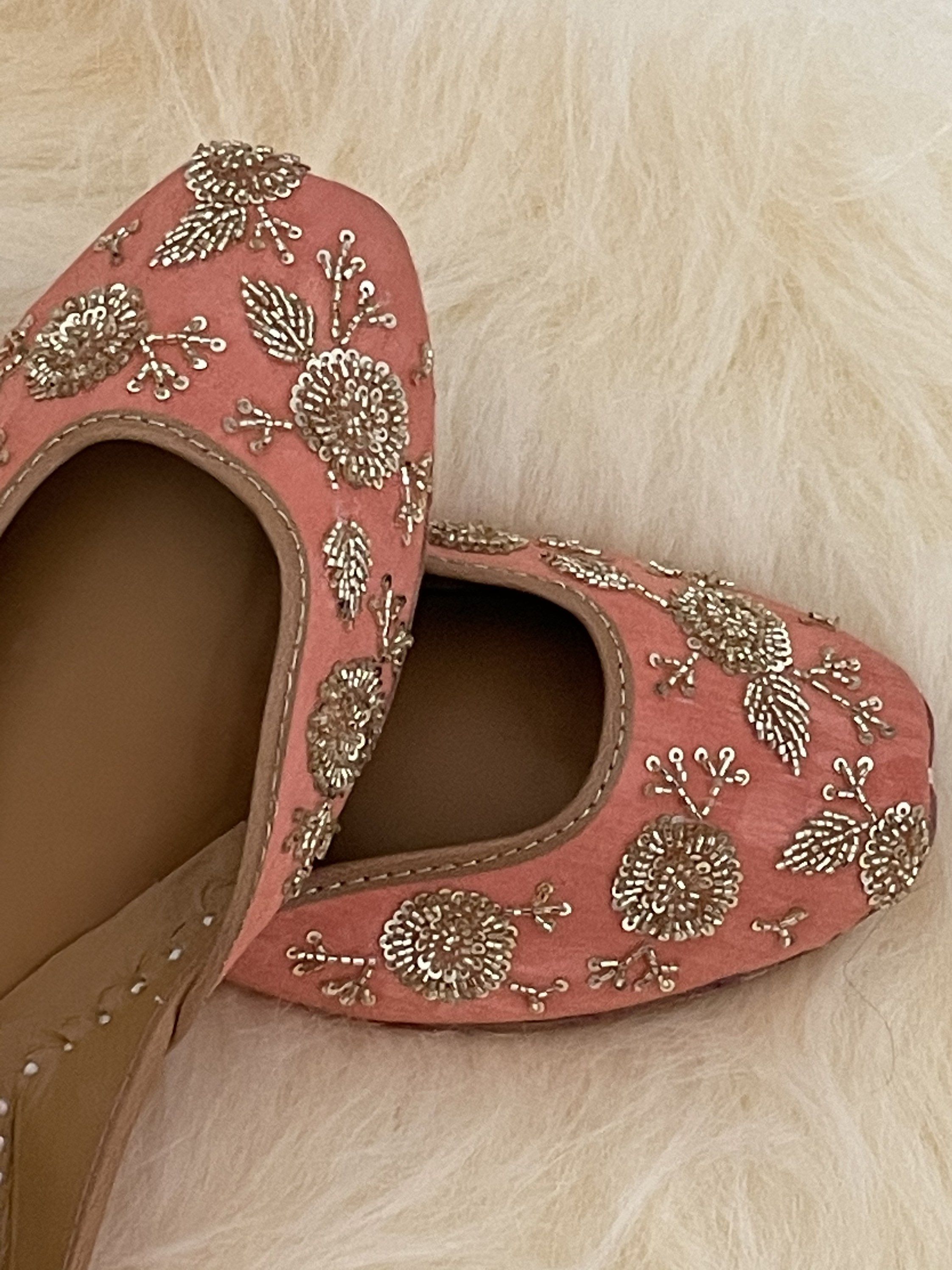 Karigar Toes
