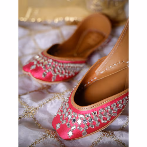 Mulberry Mirror Embellished Jutti