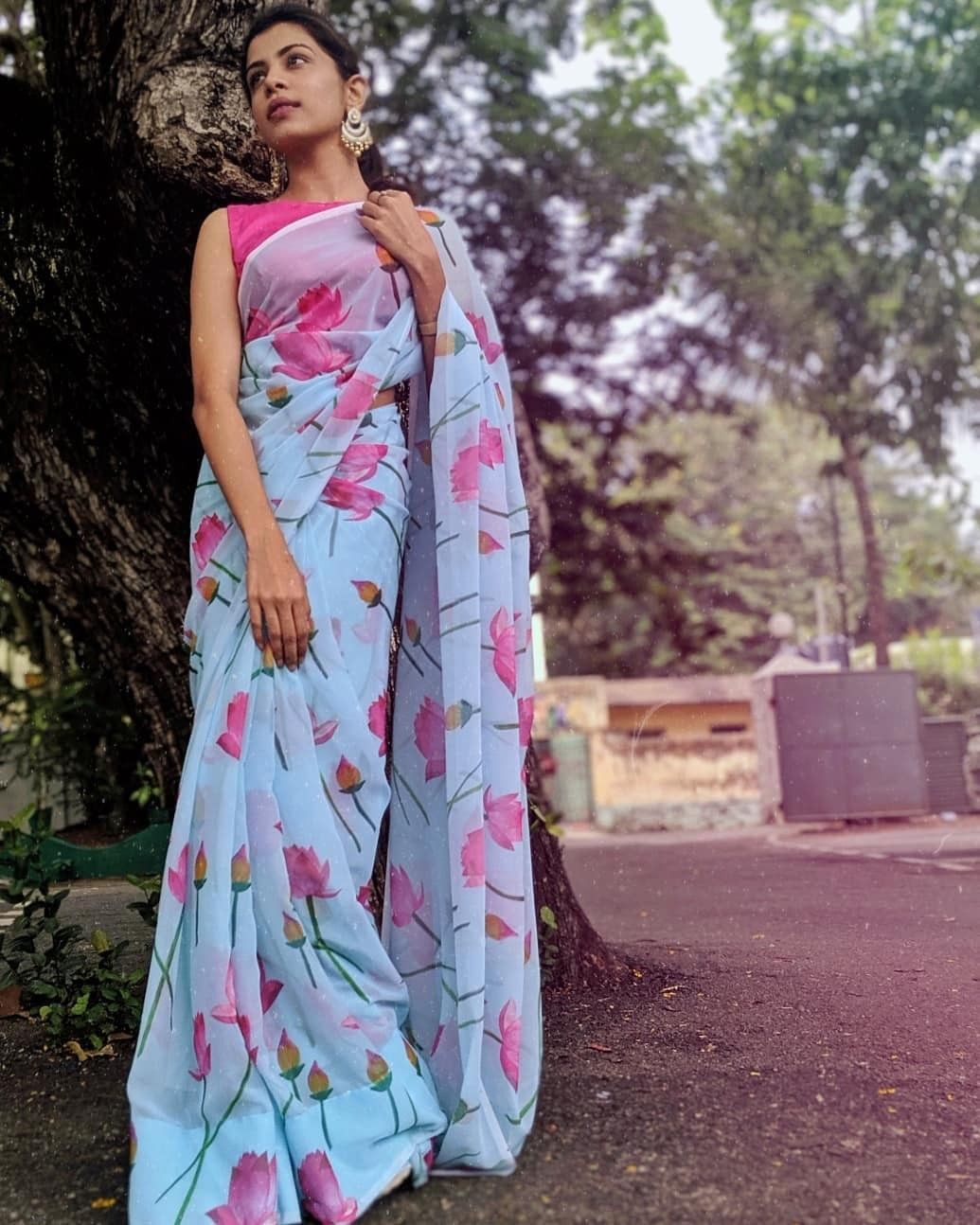 Pink & Blue Floral Saree thumbnail 1