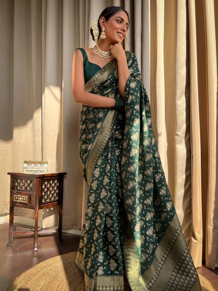 Dark Green Silk Party Saree thumbnail 1