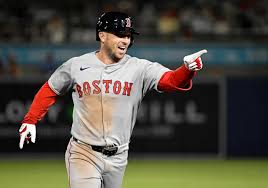 Bregman returns for Red Sox