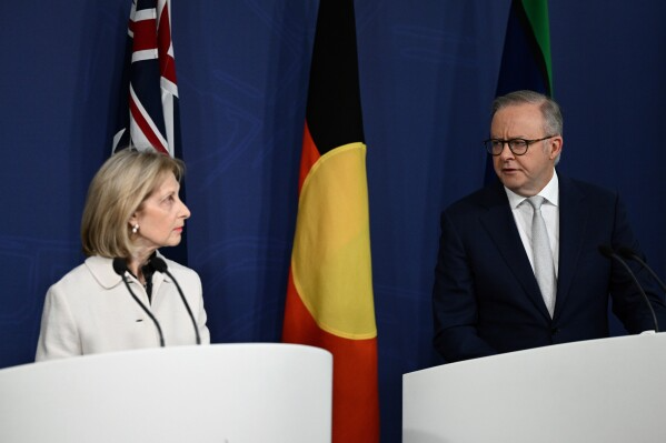  Australian report proposes university funding cuts over antisemitism