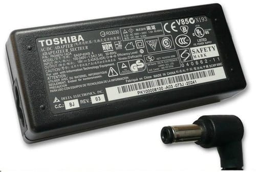CARGADOR NOTEBOOK TOSHIBA 3.42A - imagen 1