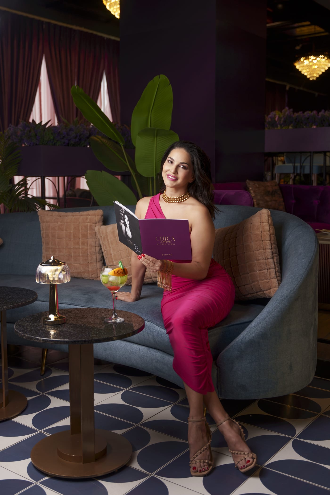 Sunny Leone, Chica Loca by Sunny 8