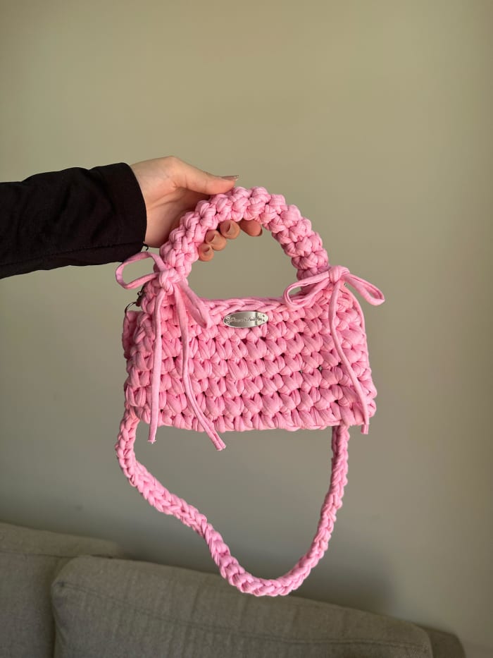 شنطة كتف كروشيه وردية | Pink Crochet Shoulder Bag