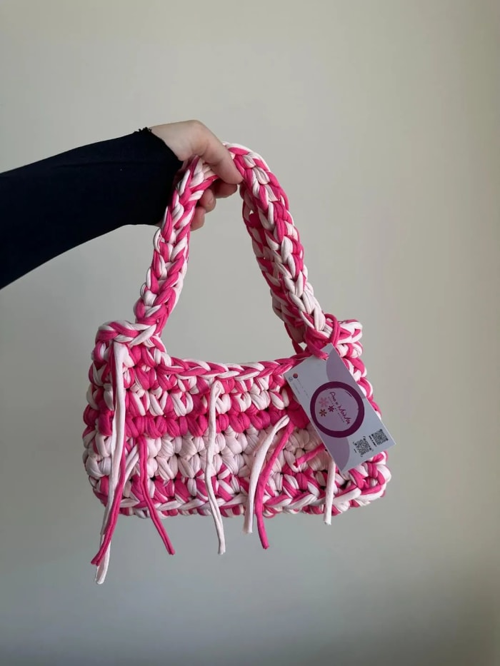 شنطة يد كروشيه فوشيا | Magenta Crochet Handbag