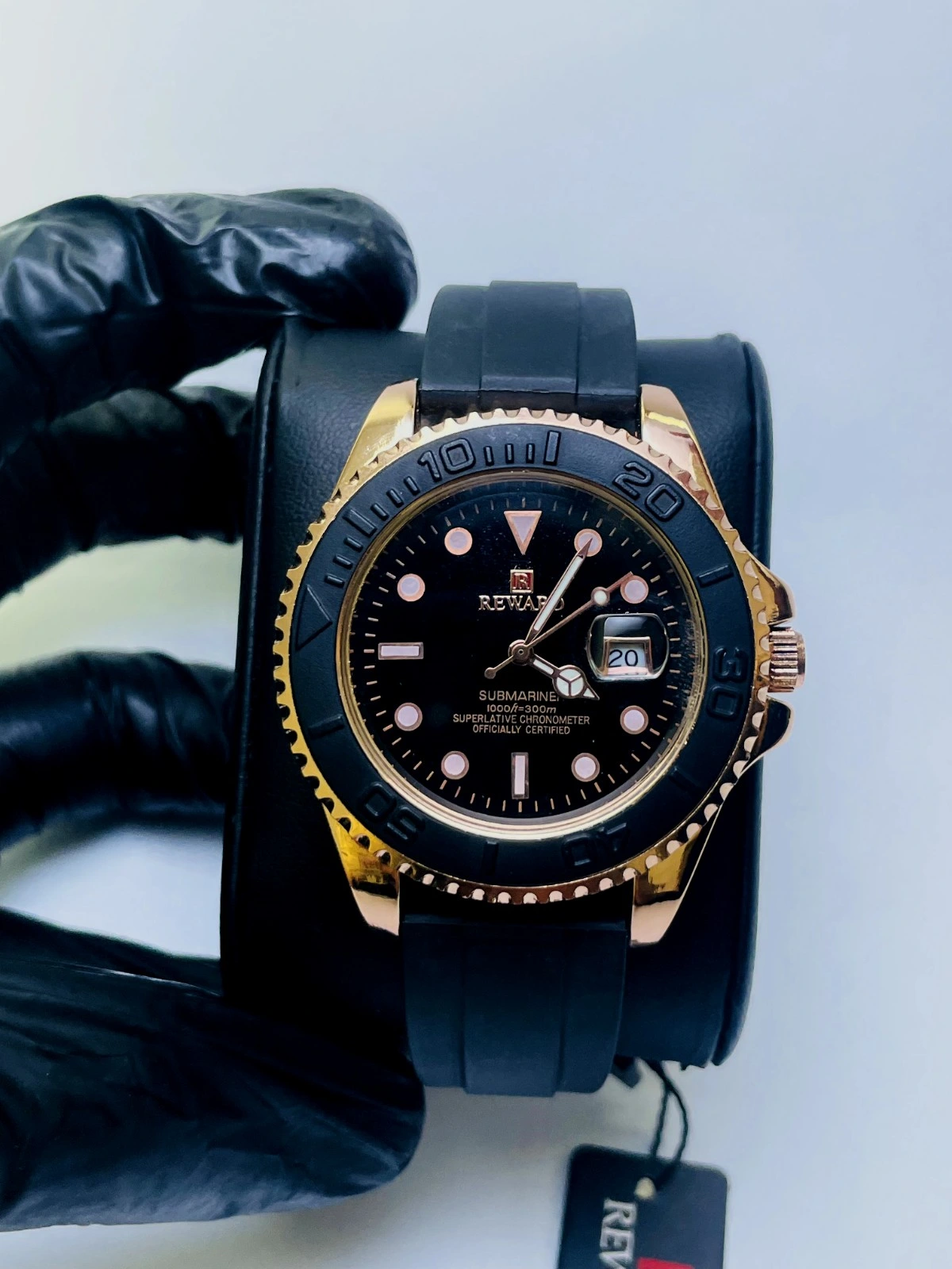 REW@RD ROSE GOLD EDITION
