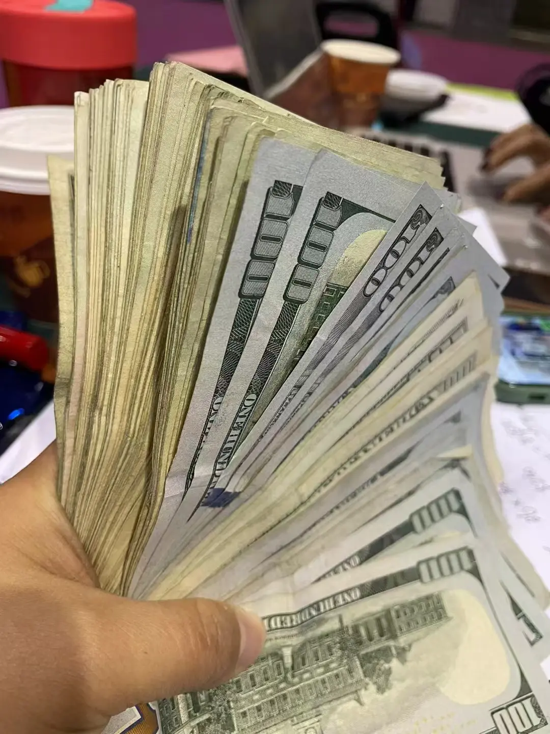 Over 15,000 USD total cash deposits collected on the first day of IAAPA Expo Orlando for commercial amusement rides at Shanghai Qiqu Fun booth