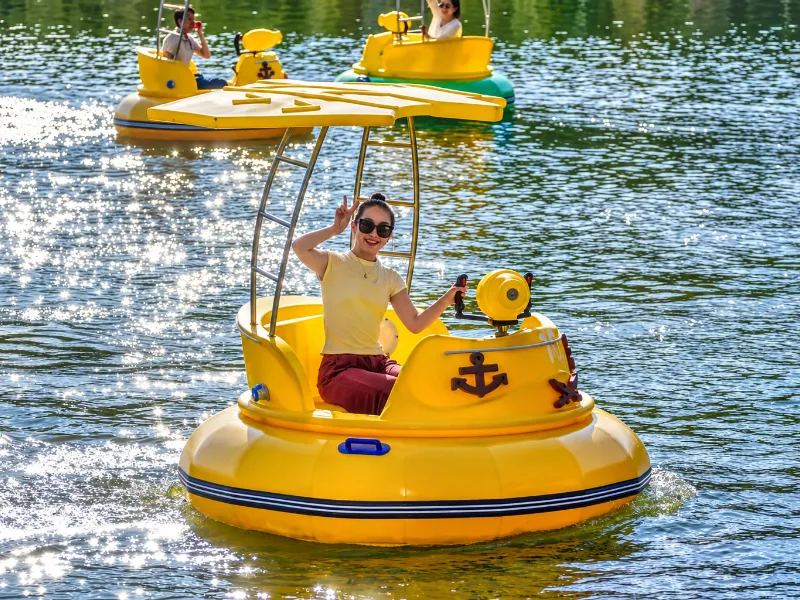 Resort Lake Bumper Boat Fleet Case Study: 30 Boats for Heyuan Bavaria Manor