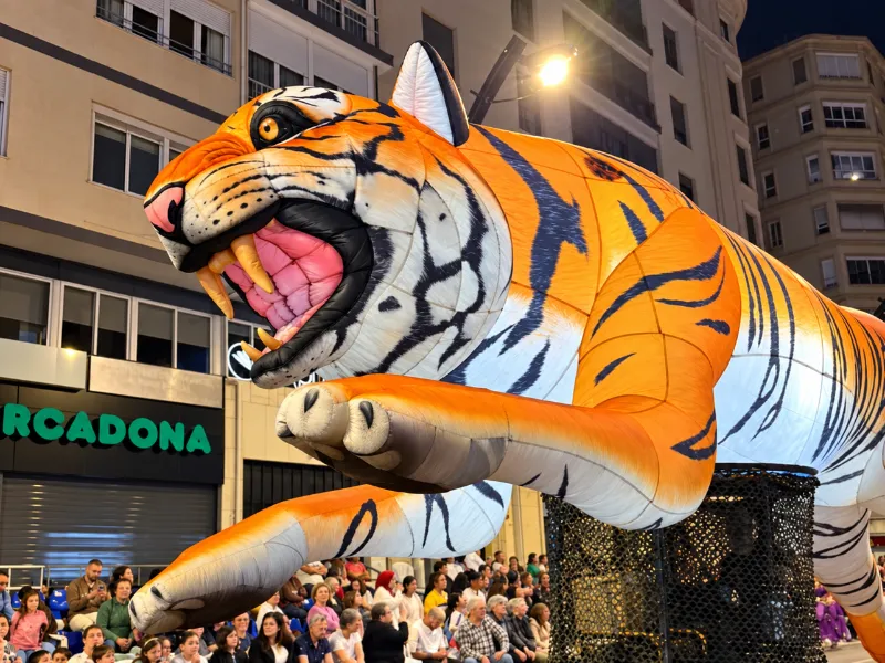 How a Spanish Event Company Ordered 52 Custom Inflatable Mascots for Holiday Parade Events