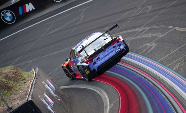 BMW Pixel drag