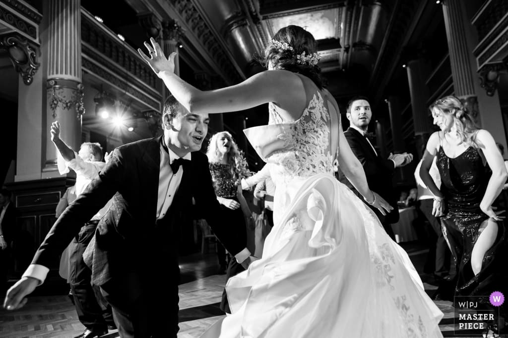 Photographie de mariage en reportage par Cristina & Petrică Tănase