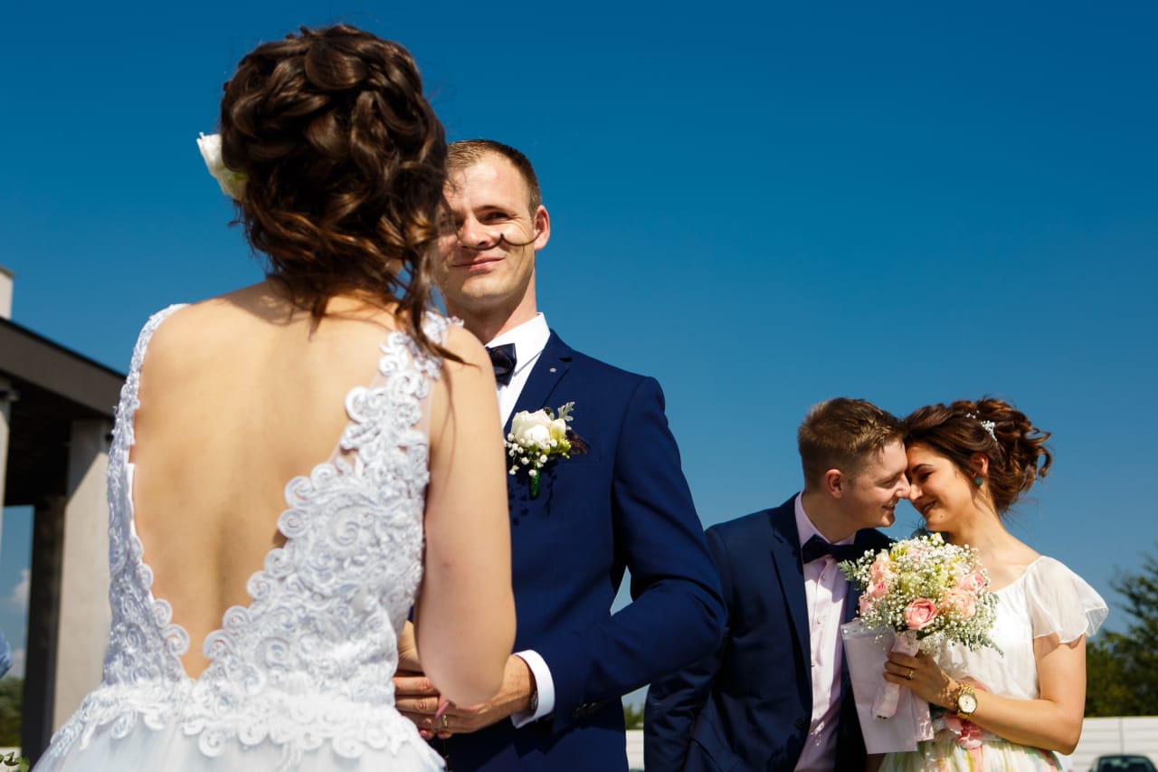 Photographie de mariage en reportage par Cristina & Petrică Tănase