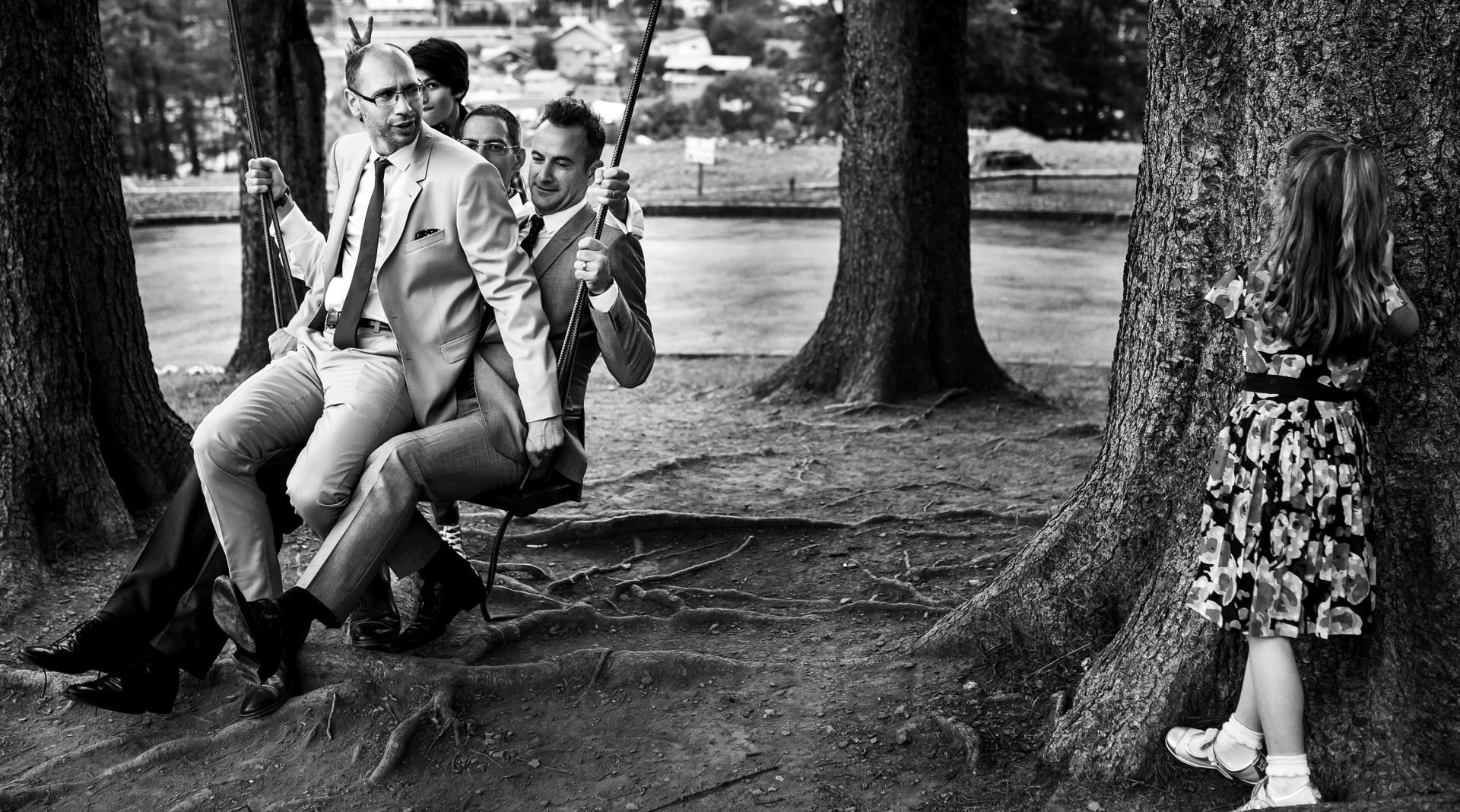 Cristina & Petrică Tănase, documentary wedding photographers