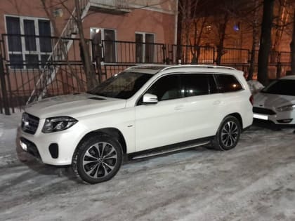 Екатеринбуржец оплатил долг по кредиту после ареста его Mercedes-Benz