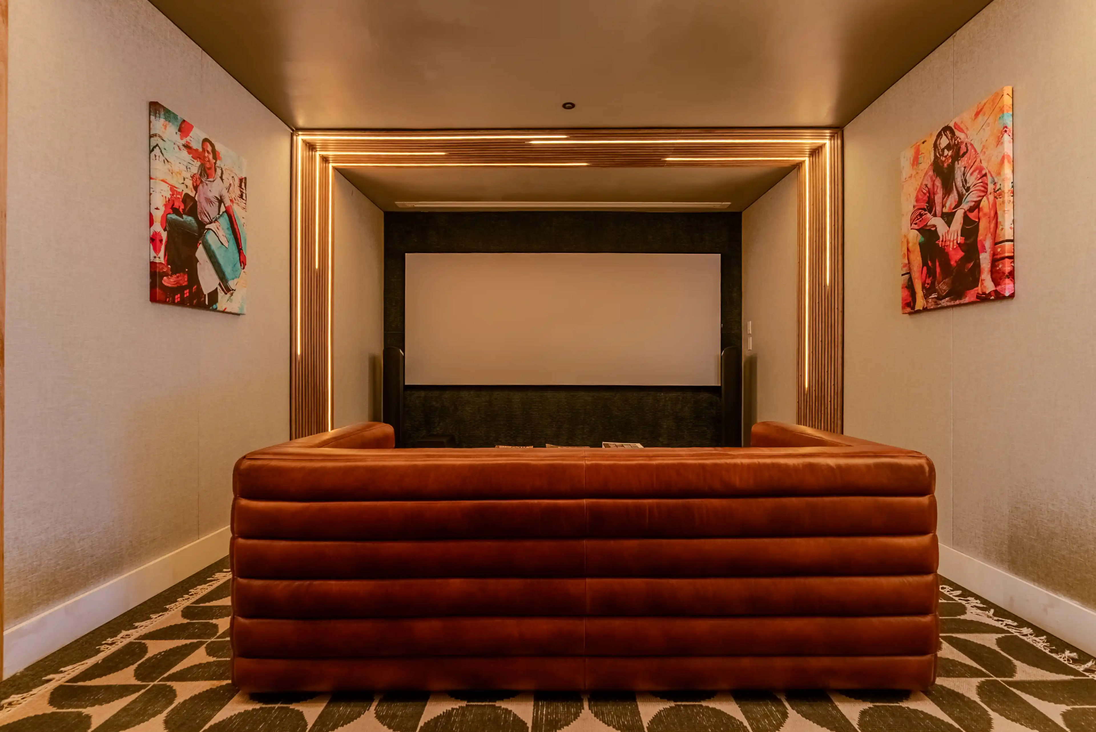 Oasis Scottsdale showroom 19