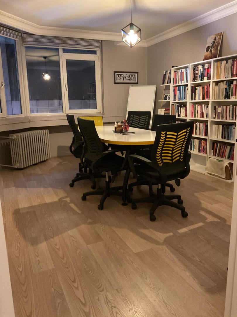 ACİL KAVAKLIDERE BÜKLÜM SOKAK KÖŞESİ ASANSÖRLÜ 3.KAT YAPILI 3