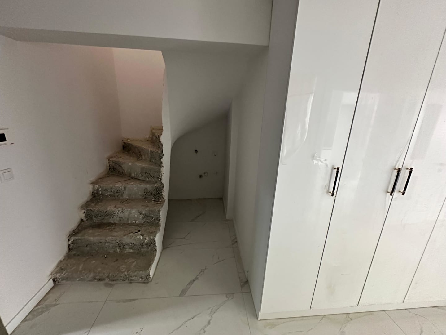 KÜÇÜKESAT MERKEZDE SATILIK 3+1 SIFIR LÜKS YAPILI DUBLEKS 14