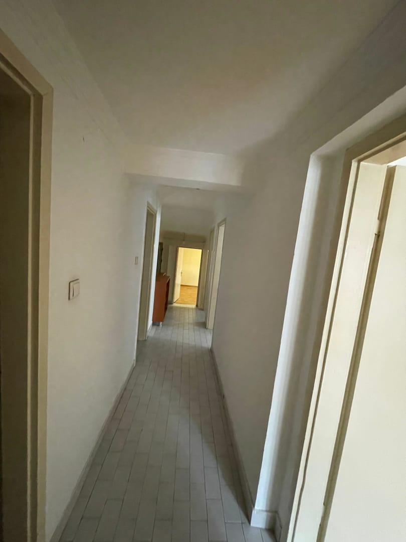 G.O.P. ULUBEY SOKAĞIN EN GÜZEL BİNASINDA ASANSÖRLÜ OTOPARKLI FIRSAT DAİRE 8