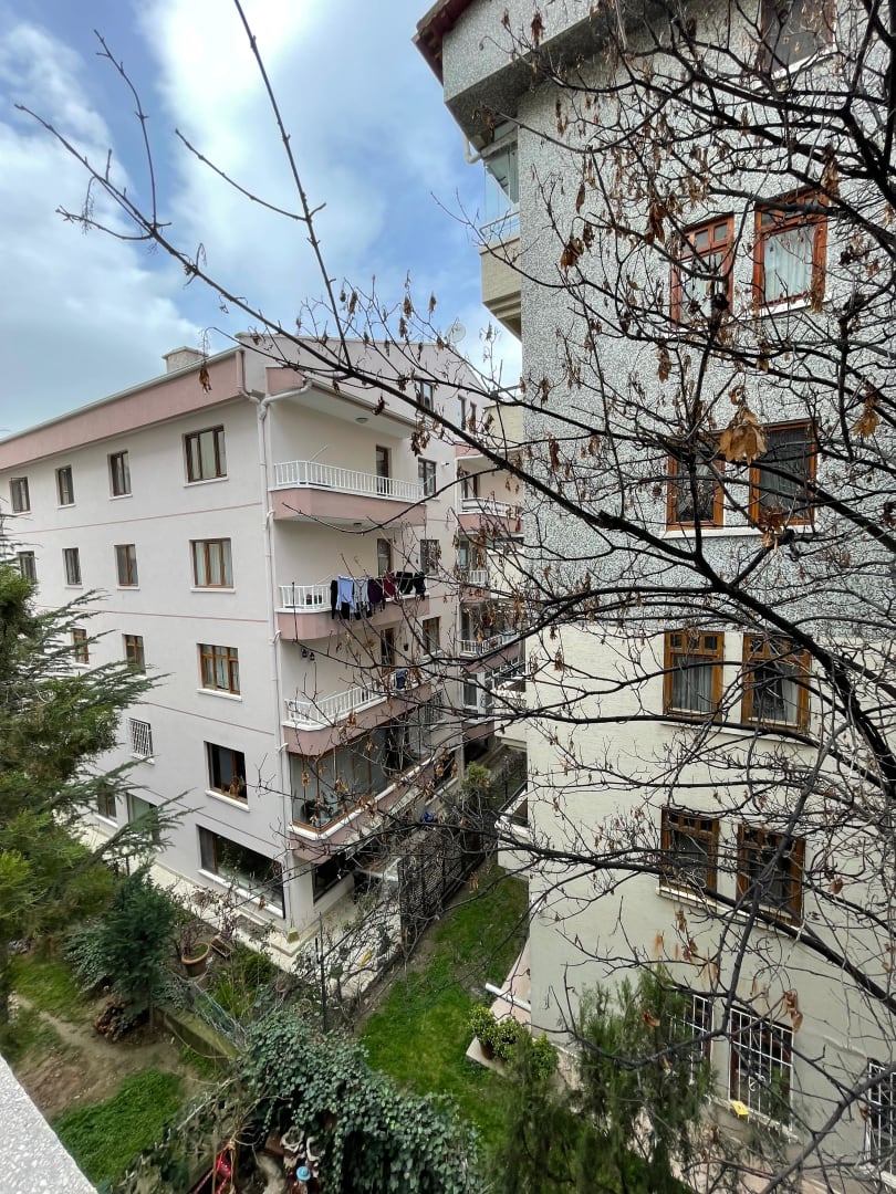 G.O.P. ULUBEY SOKAĞIN EN GÜZEL BİNASINDA ASANSÖRLÜ OTOPARKLI FIRSAT DAİRE 10