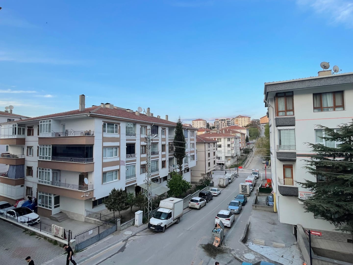 Dış Cephe / Bina