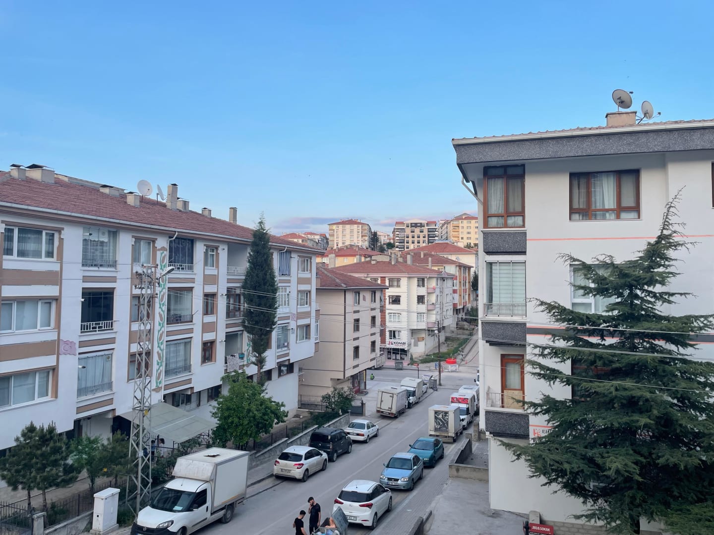 Dış Cephe / Bina