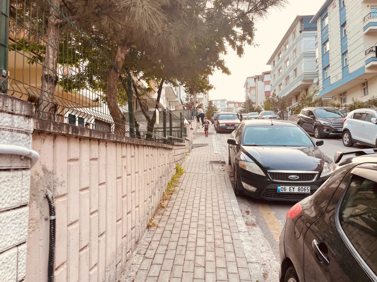 Dış Cephe / Bina