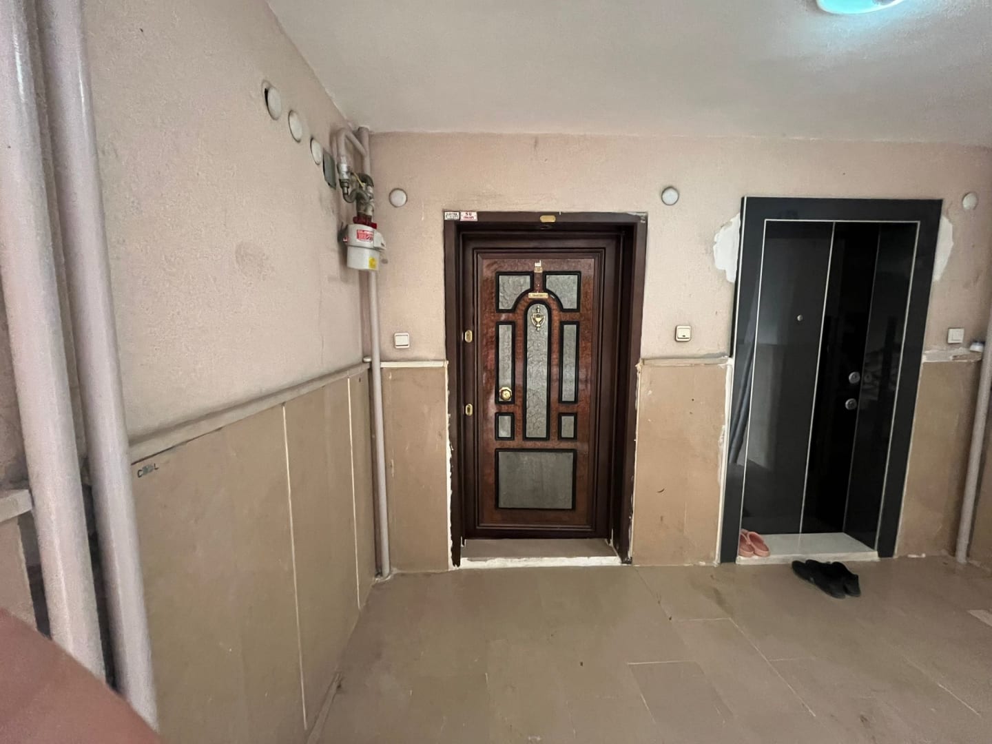 Dış Cephe / Bina