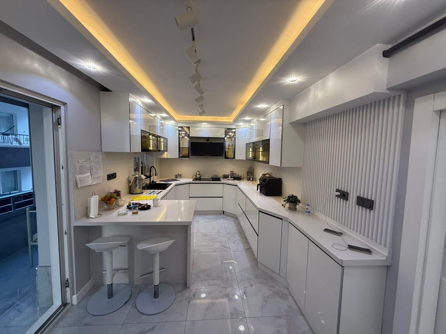 AŞIKPAŞA DALOKAY YAKINI 3+1 MIMAR TASARIMLI FULL YAPILI FIRSAT DAİRE 27