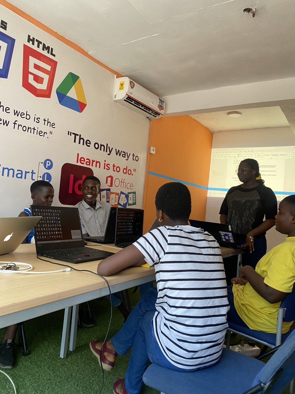 Free Coding for Kids Image 5