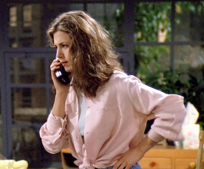 Friends rachel s01 e01 pinkshirtjeans 27 mzyraa