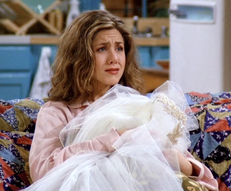 Friends rachel s01 e01 pinkshirtjeans 31 j3x86r