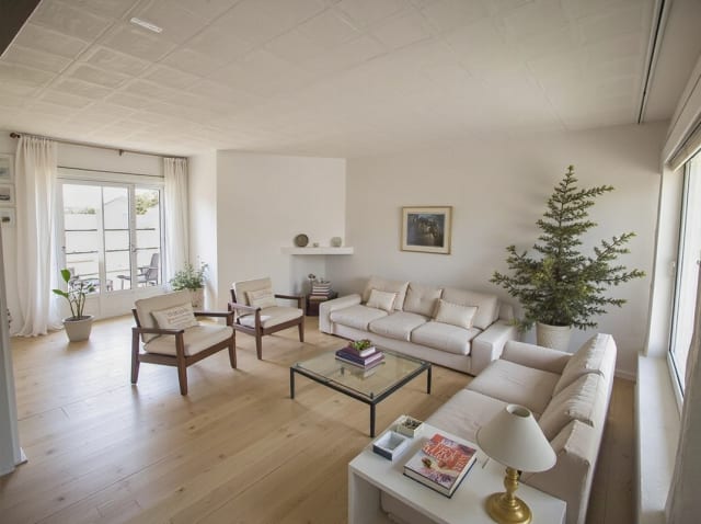 Mediterranean interior style example