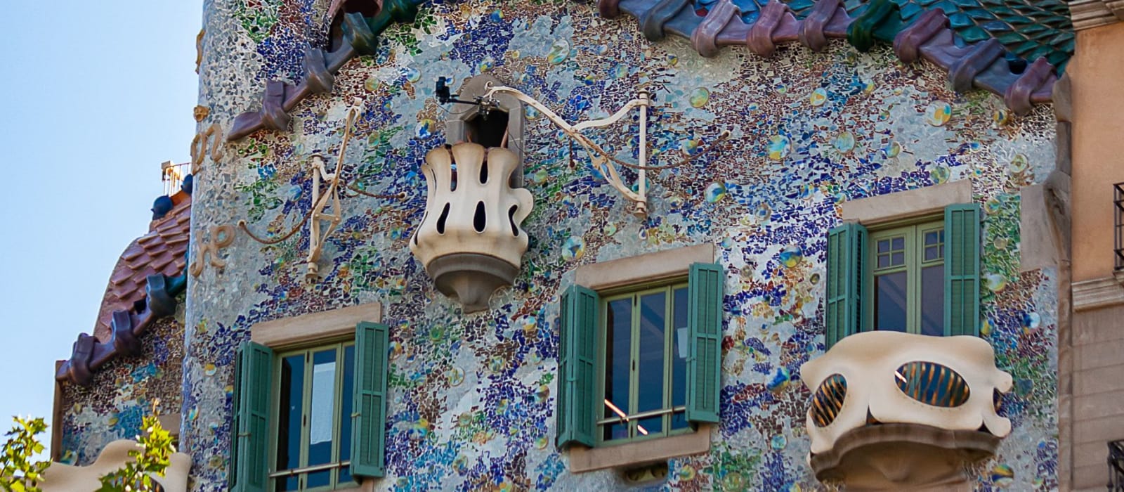 Casa Batlló vs Casa Milà: Which Gaudí House to Visit