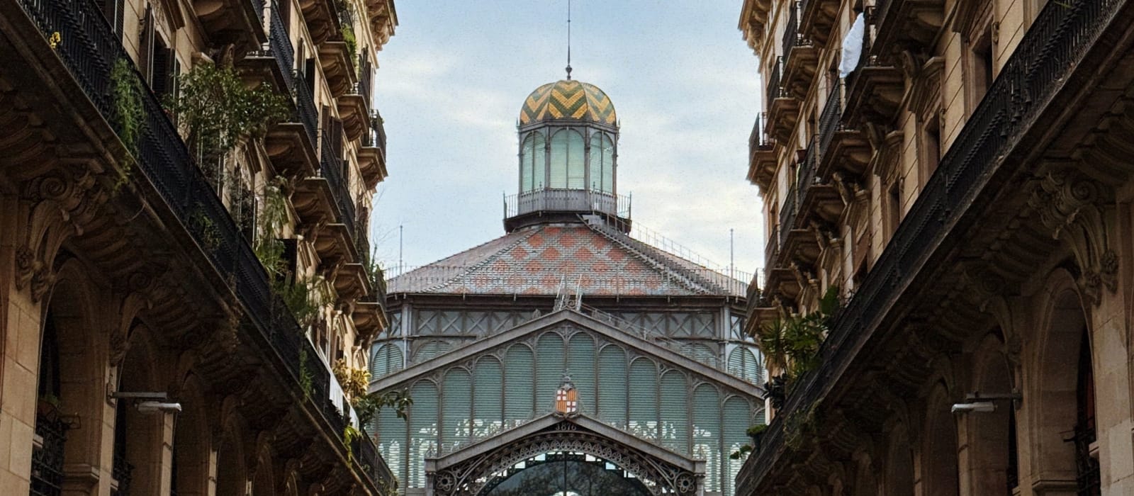 El Born Barcelona: Neighborhood Guide to the Old City's Sweet Spot