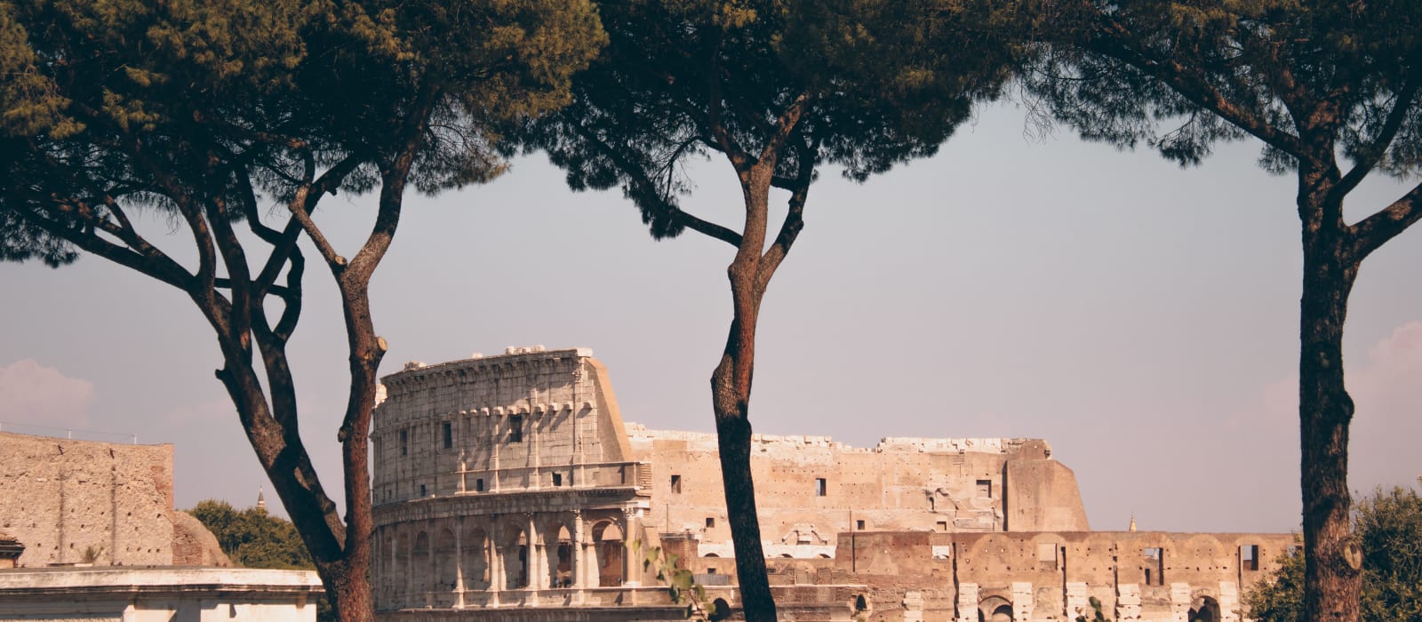 Visiting Rome in Summer: Surviving the Heat & Crowds
