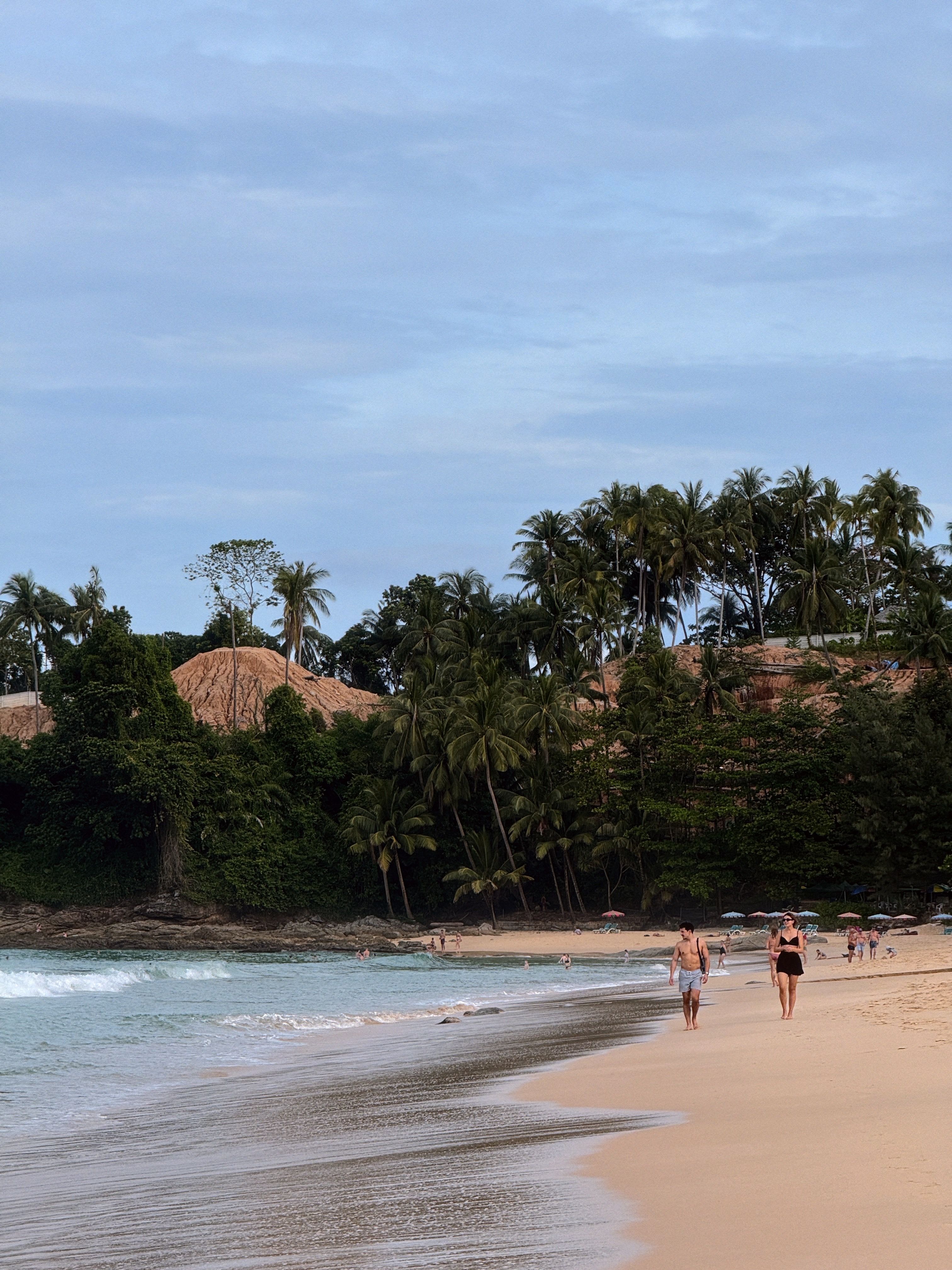 A relaxed, safe-feeling Thai street or beach scene in daylight