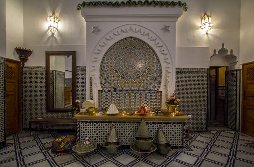 Hammam Ben Abbad حمام بنعباد