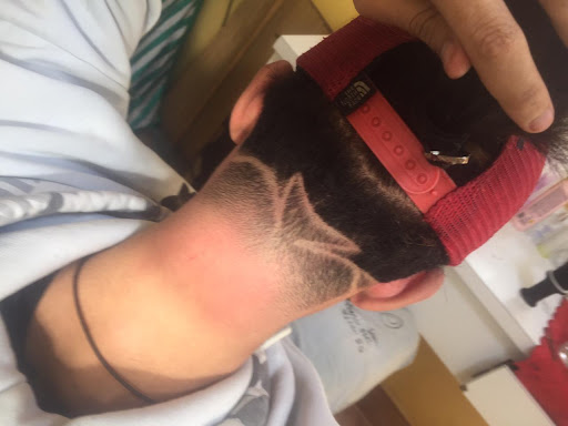 Barber hamza and omare