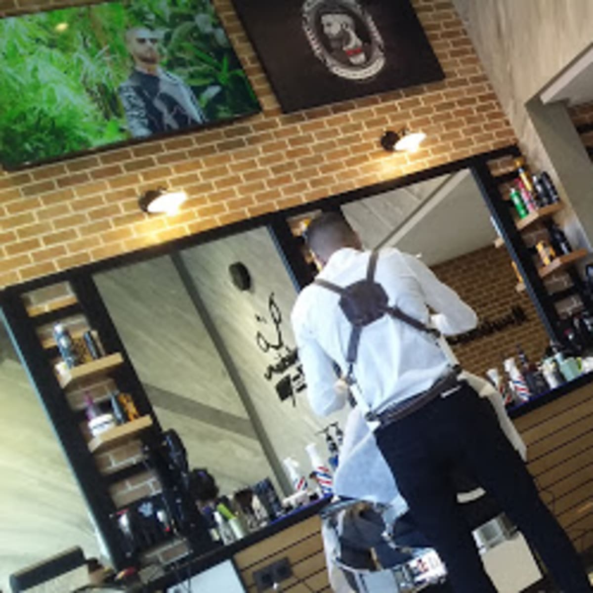 Moustachio BarberShop - 1
