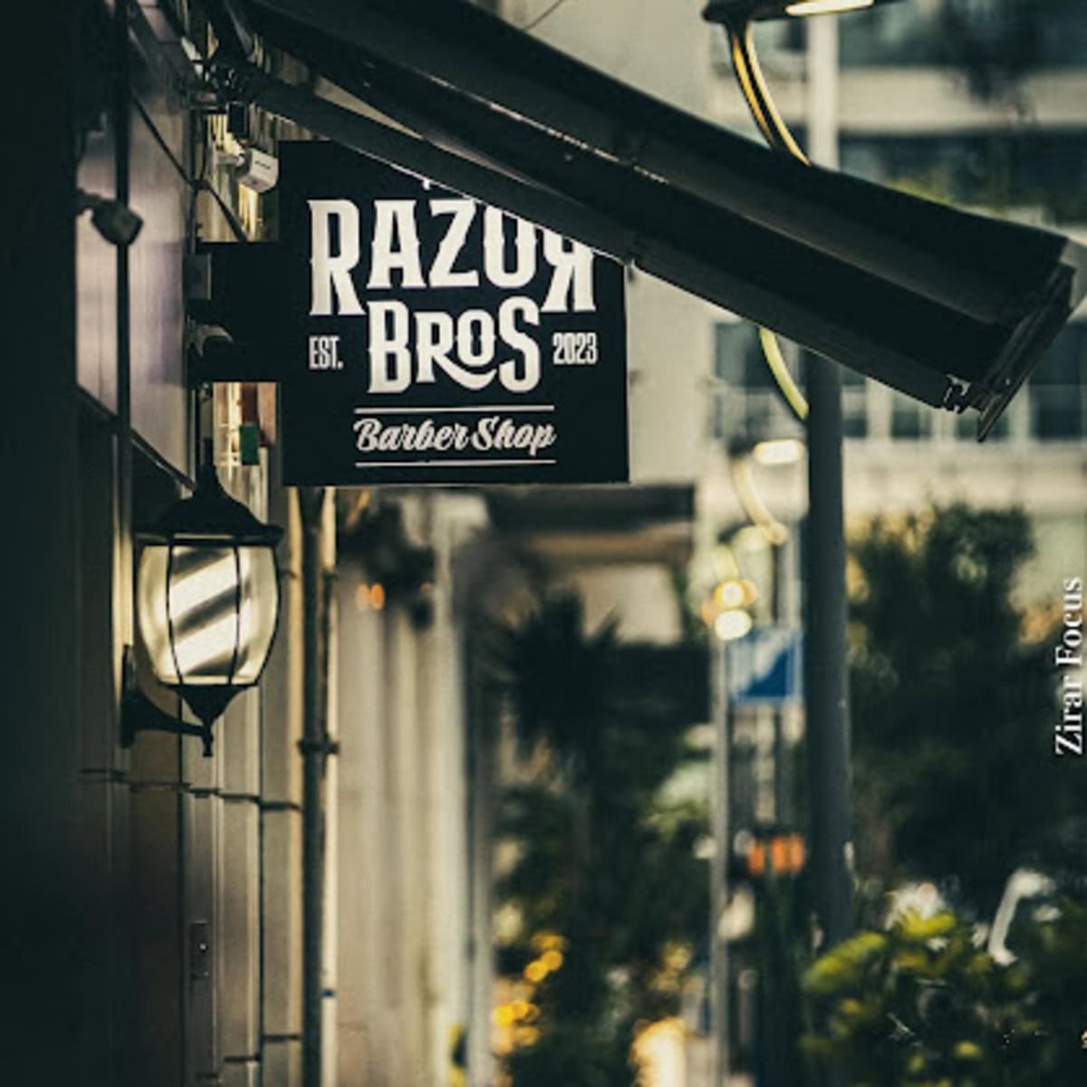 The Razor Bros - 1