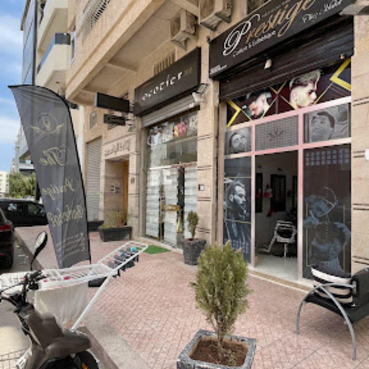 The prestige barbershop - 1