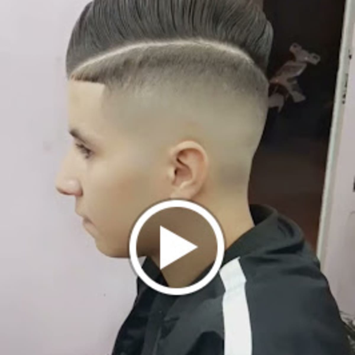 Momo - Barber Shop - 1