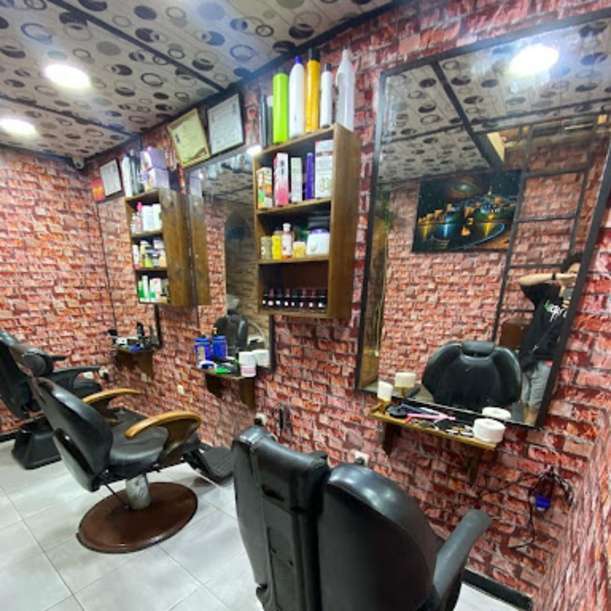 Jouri barbershop - 1