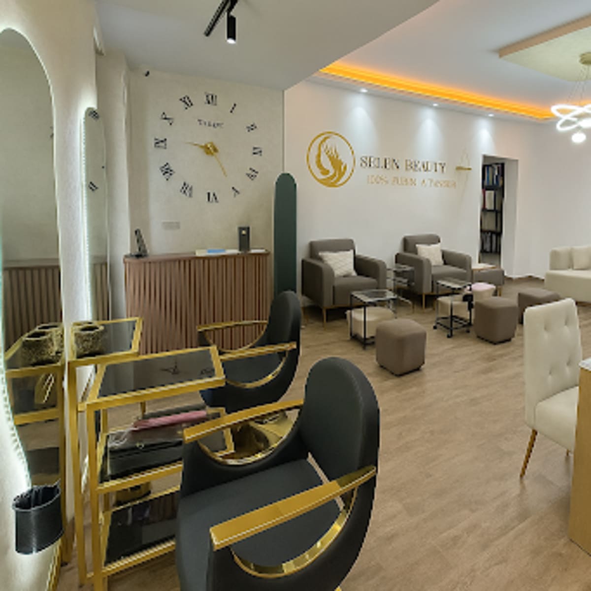 Salon Selen Beauty – Beauté & Bien-être pour Femmes : Coiffure, Esthétique & Ongles - 1