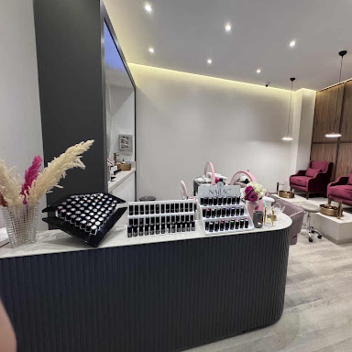 Joury Nails - 1